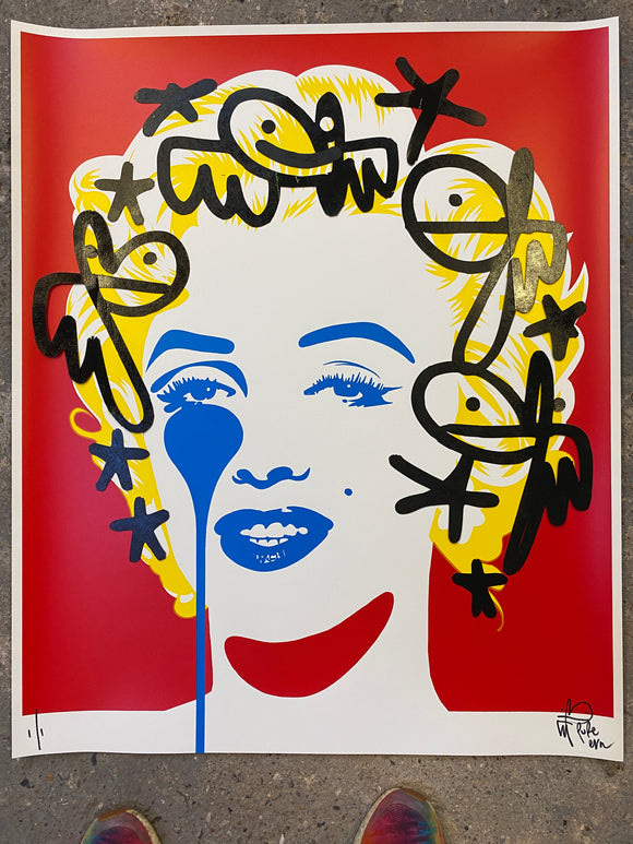 Handfinished Marilyn Classic - stencil card bunny tags