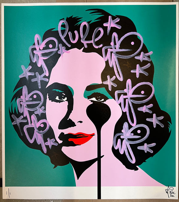 Handfinished Liz Taylor Classic - Pink Tags